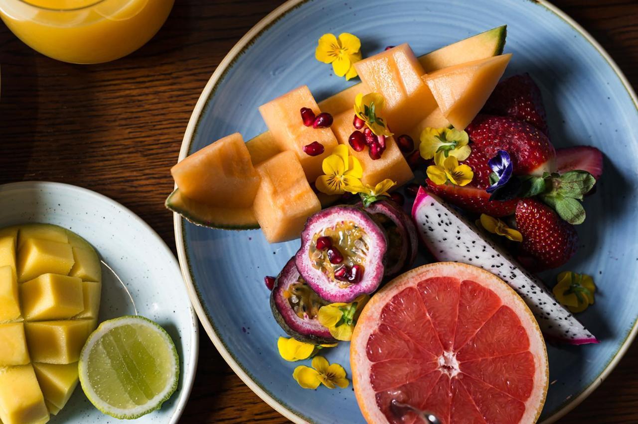 The Westin Melbourne Hotel Exterior foto Fruit salad