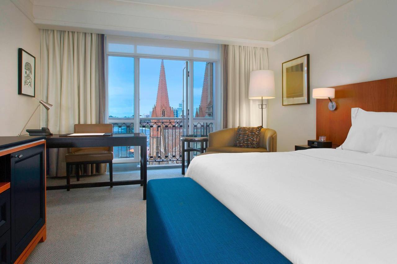The Westin Melbourne Hotel Exterior foto A guest room at the Hilton San Francisco