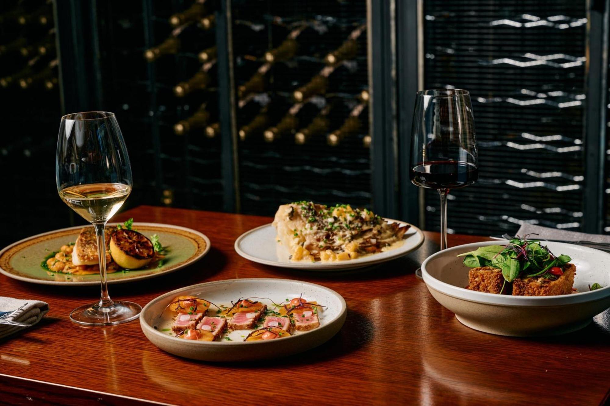The Westin Melbourne Hotel Exterior foto A selection of dishes at the restaurant