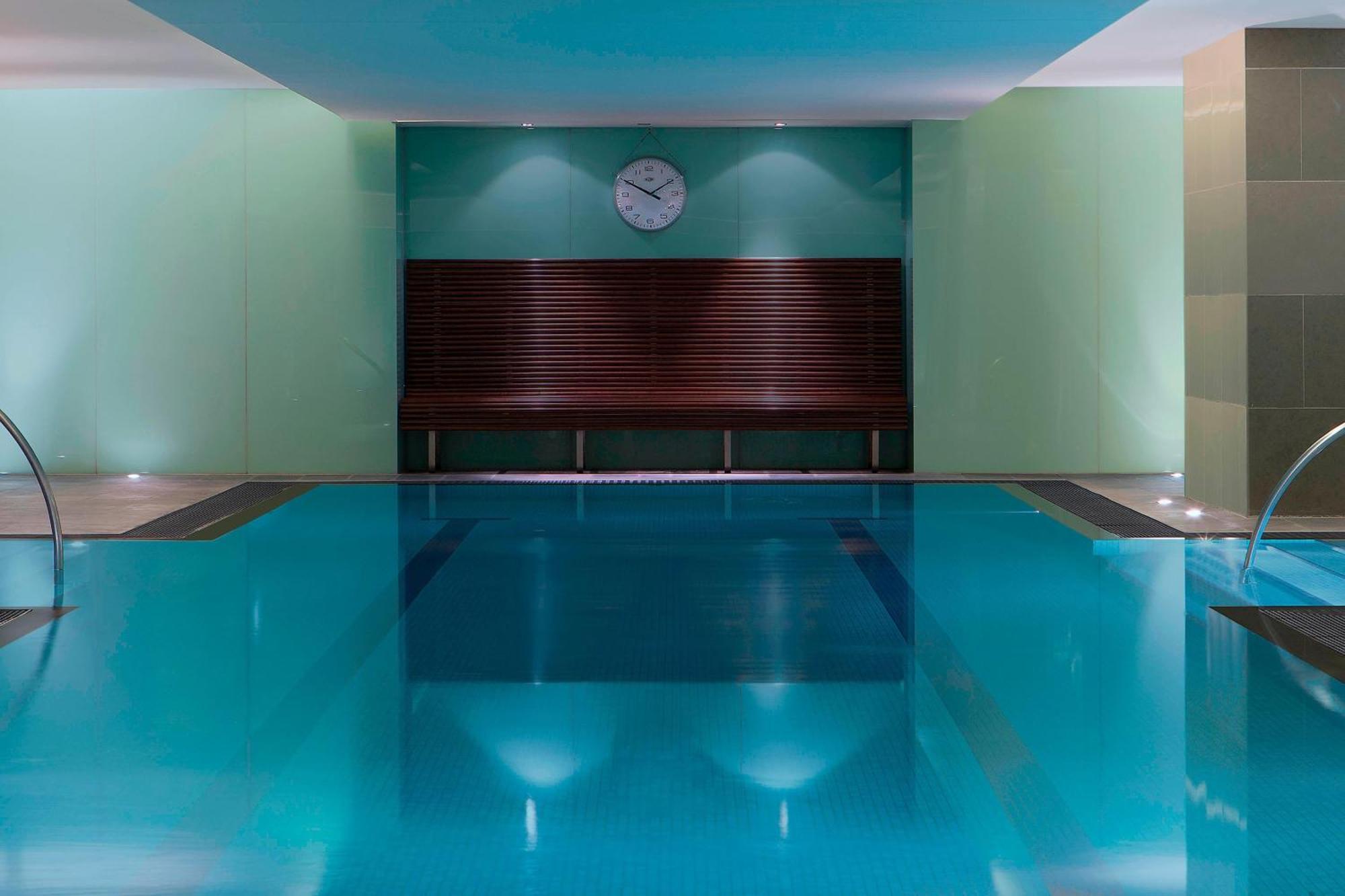 The Westin Melbourne Hotel Exterior foto The pool at the spa